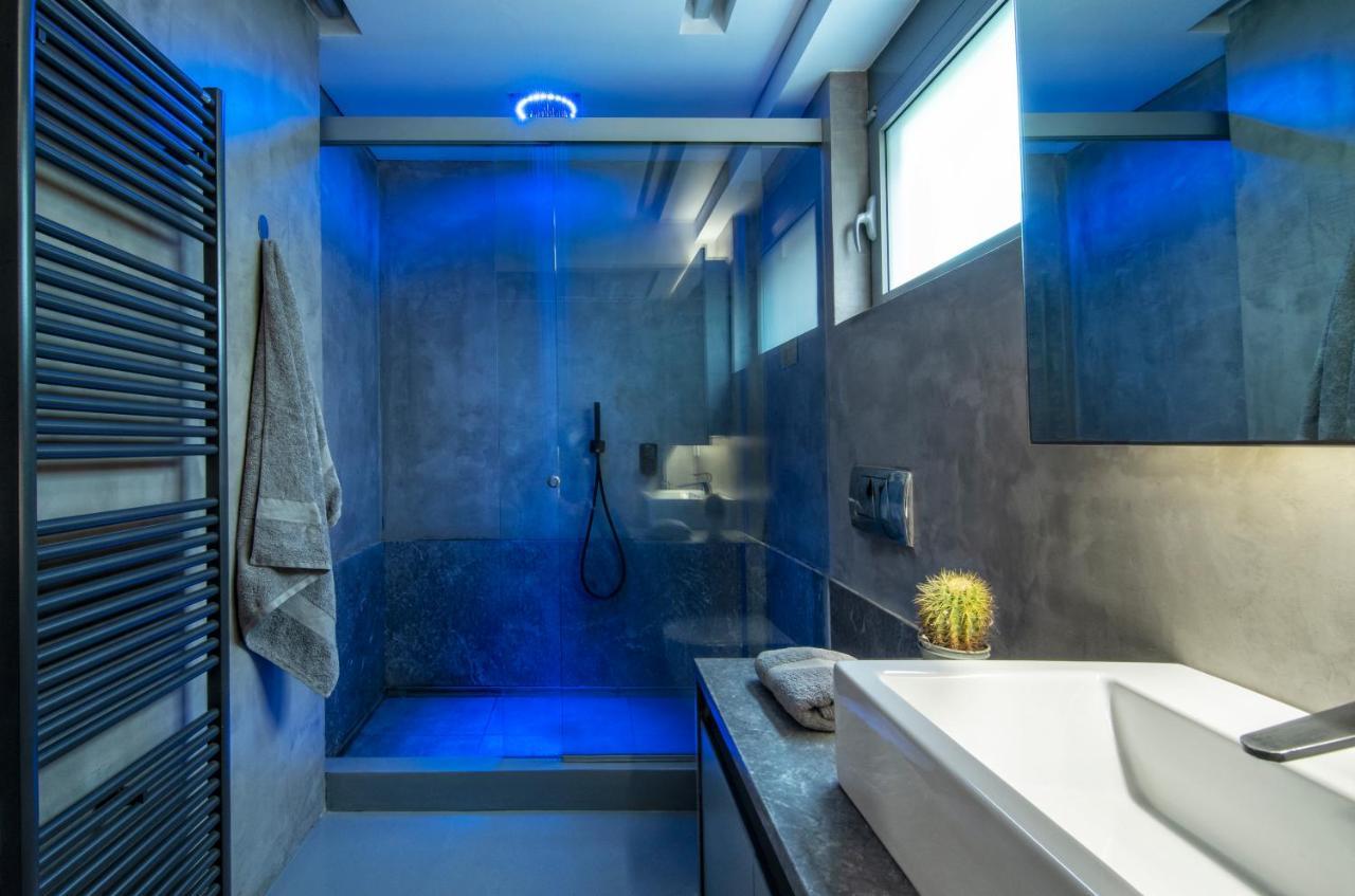 Elegant And Private Living By Neuvel Villa Athens Luaran gambar