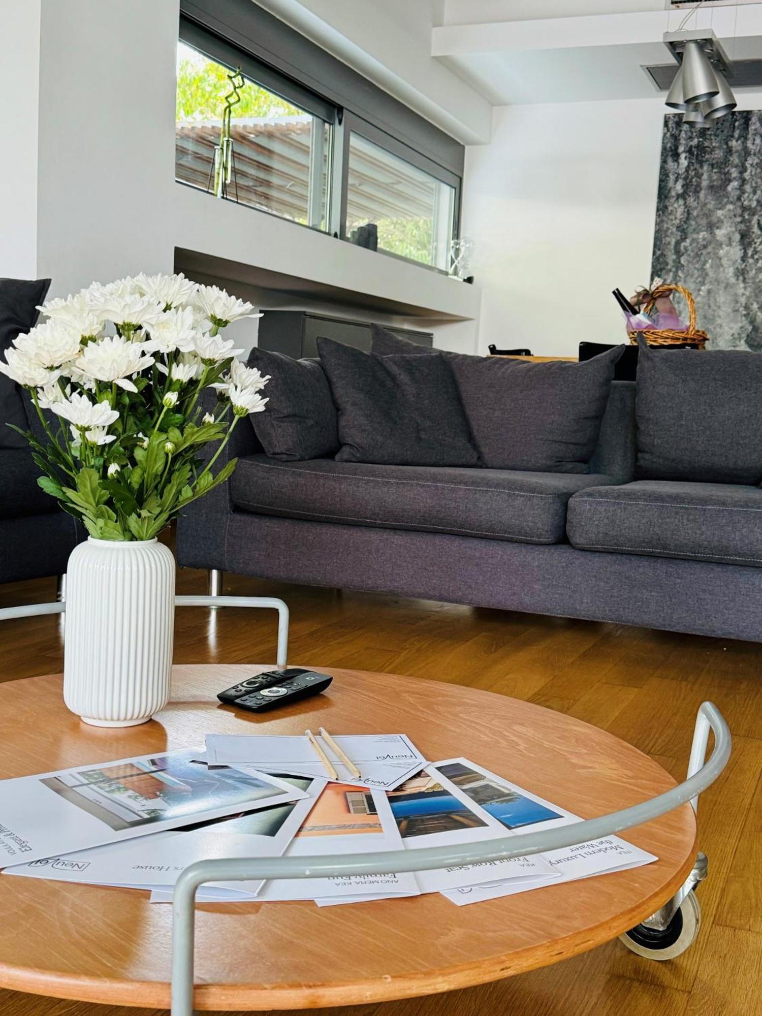 Elegant And Private Living By Neuvel Villa Athens Luaran gambar